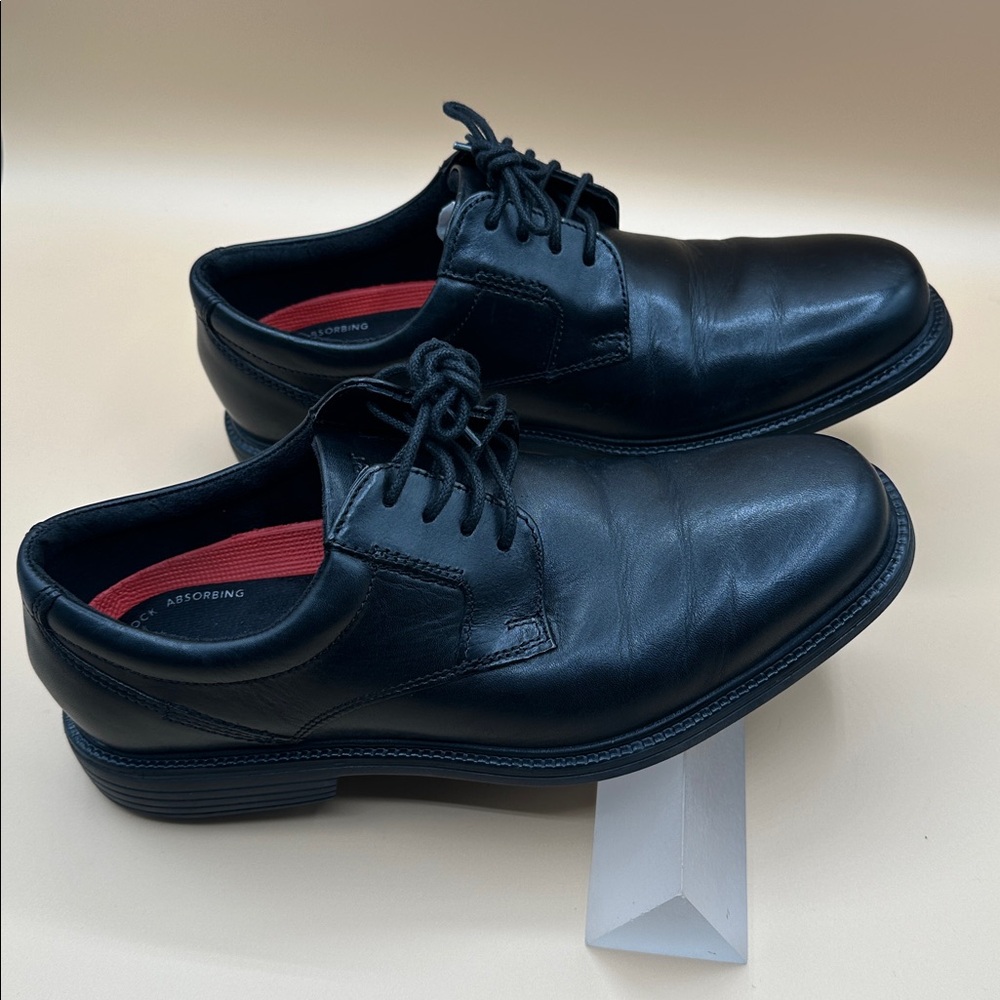 Rockport Men’s Charles Road plain toe black leather shoe Size 7 Men’s